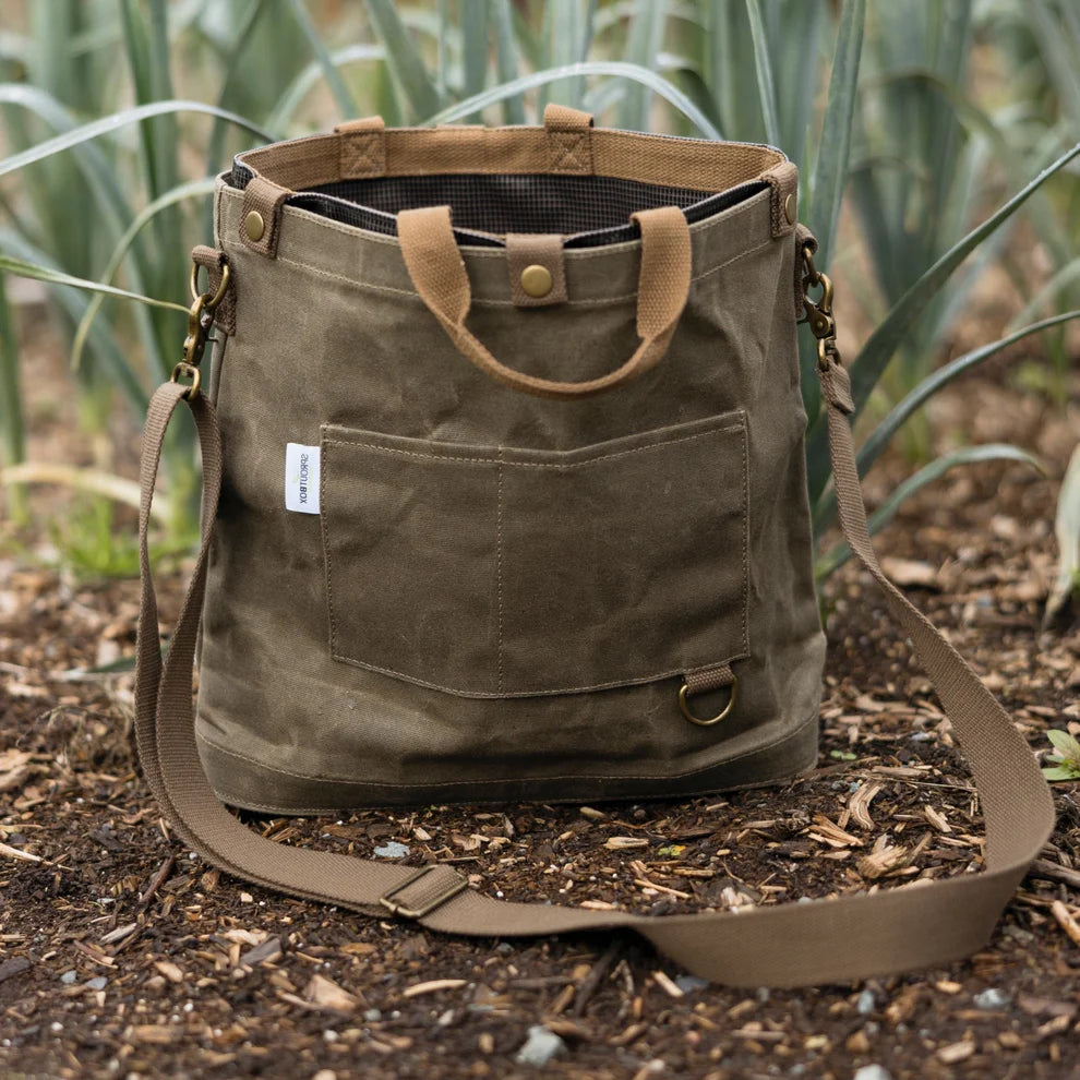 Sproutbox Backyard Bag