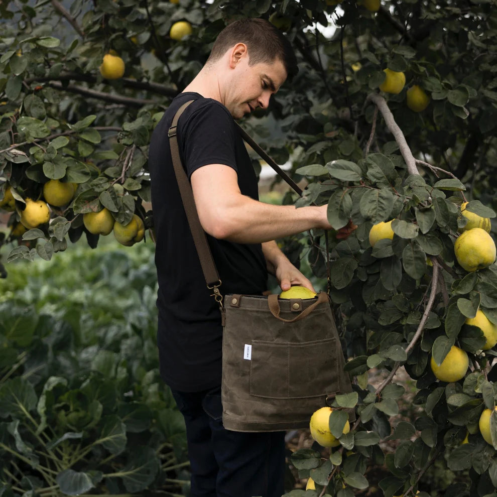 Sproutbox Backyard Bag
