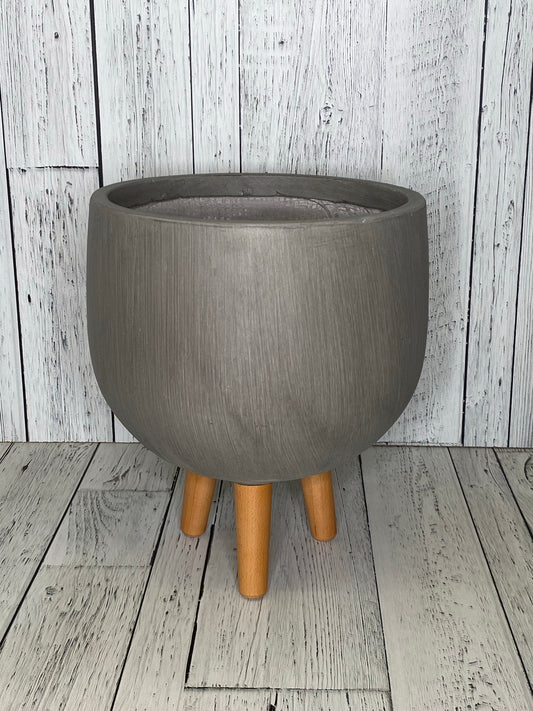 Monica  Beige/ Brown Planter 11"