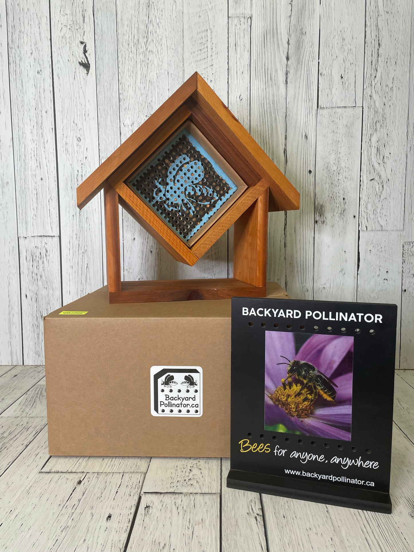 Bee Backyard Pollinator All In One